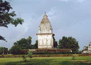 джайнисткий храмовый комплекс в кхаджурахо